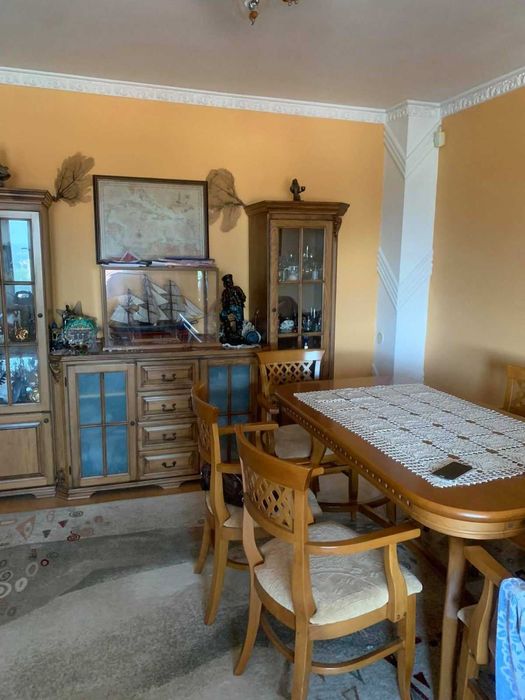 Дава се под наем Тристаен апартамент в Бургас, Възраждане - 100 кв.м за 255 € - Снимка #2