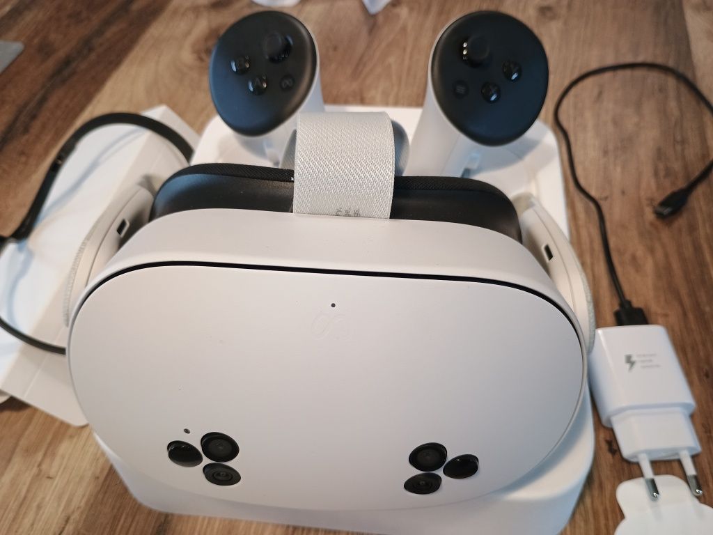 Ochelari VR Meta Quest 3S, 128 GB, Alb