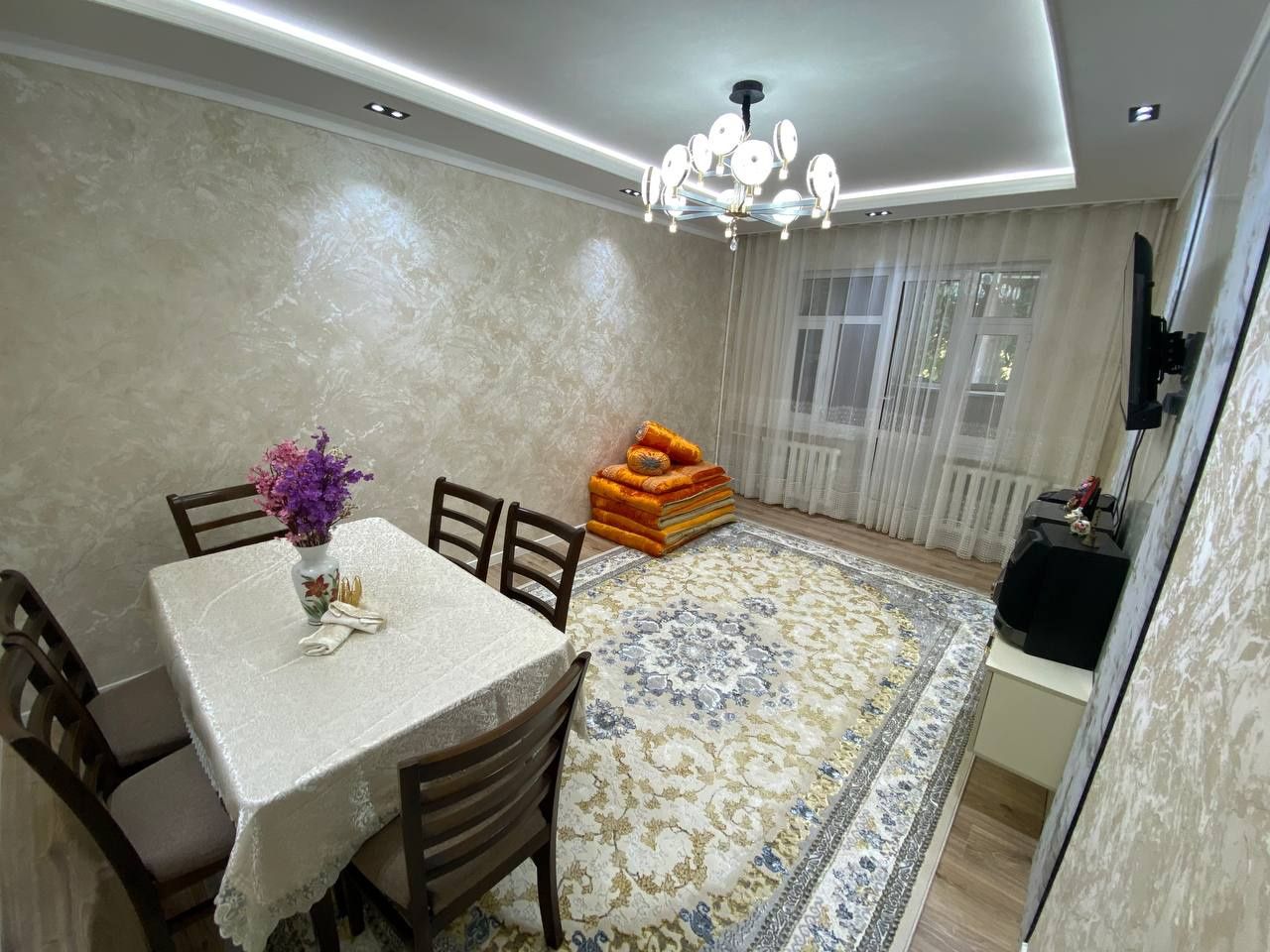 Срочно  сотилади.  3× хонали квартира Шайхонтохир Самарканд др. 94000$