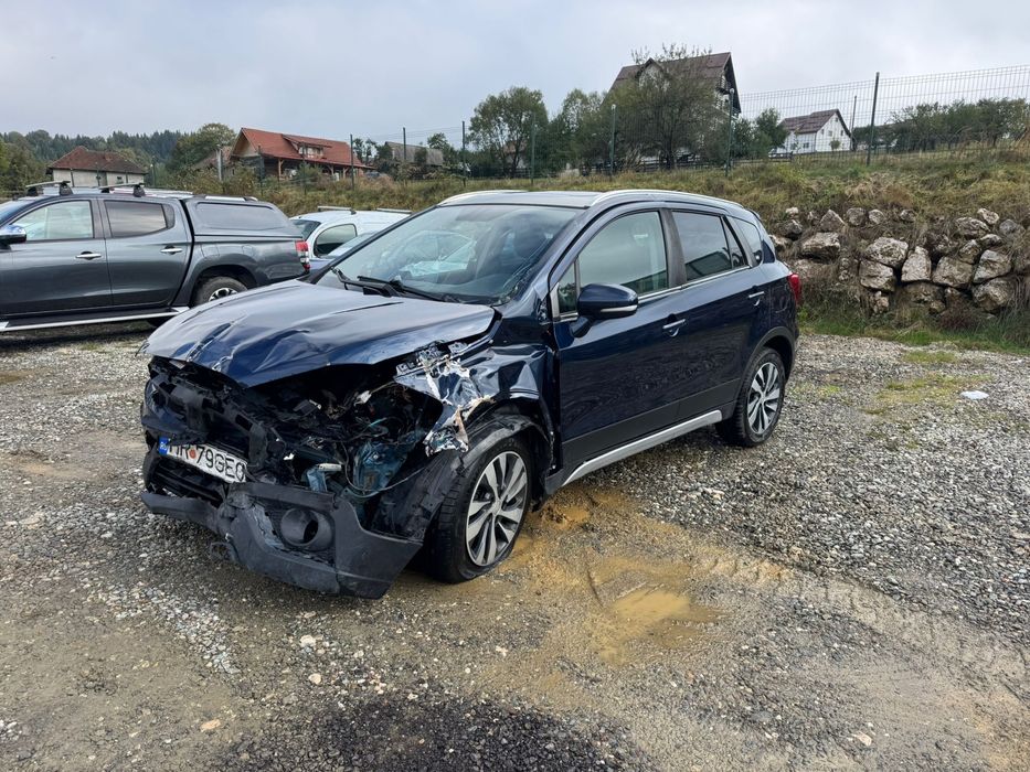 Suzuki sx4 s-cross avariat