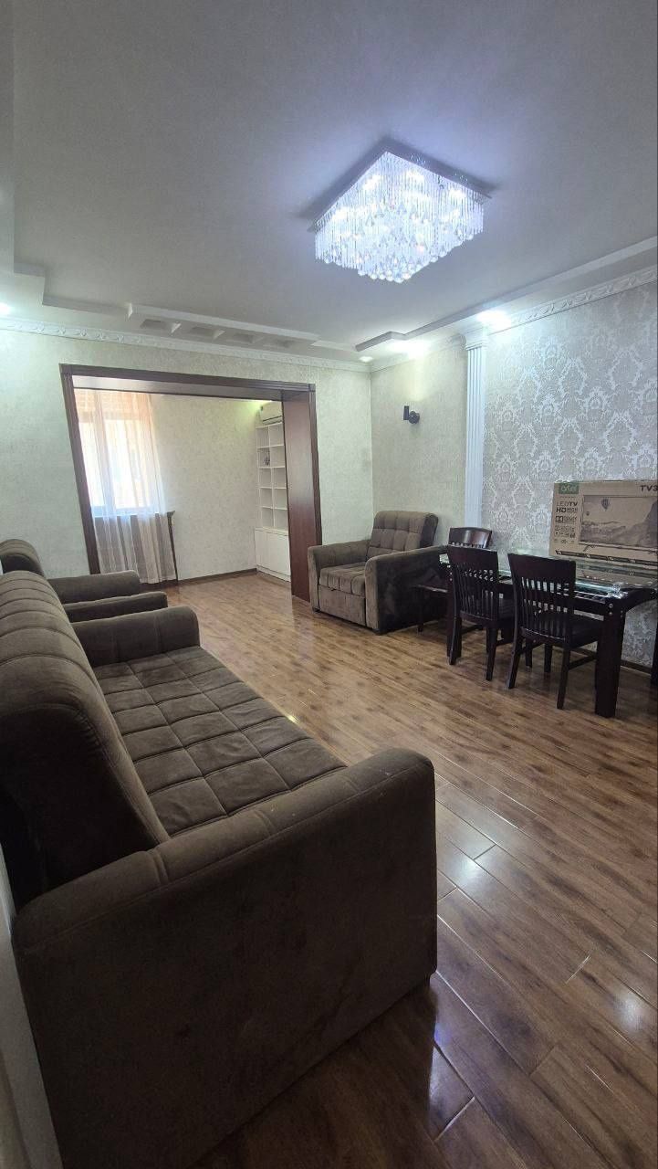 Продам 3в4/3/5 78м2 в массив эльбека, ор-р: Канадская школа
