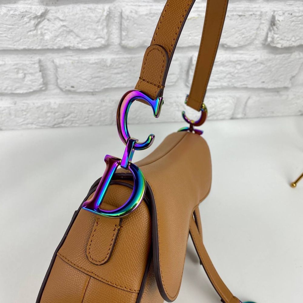 Geanta Christian Dior-Piele naturala!Cod AUTENTICITATE interior
