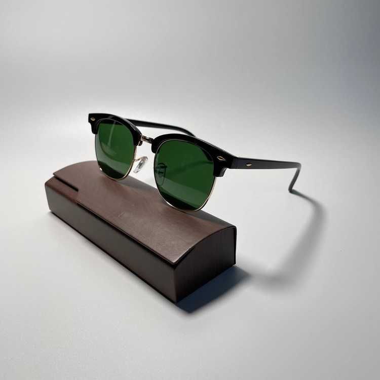 Солнцезащитные очки Clubmaster глянцевые зеленые
ClubmasterGlossGreen