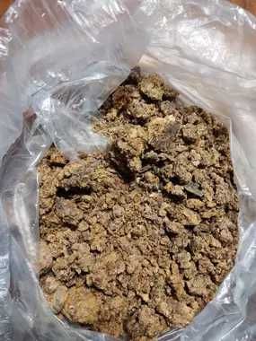 Vand miere poliflora 1100 kg - 15 ron/Propolis brut - 399 ron/Pastura