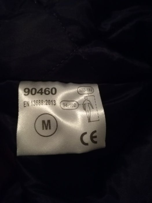 Vând geaca iarna Renania