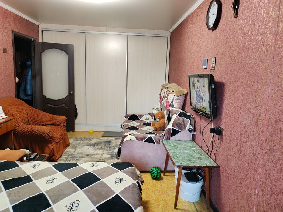 Продам квартиру полуторка