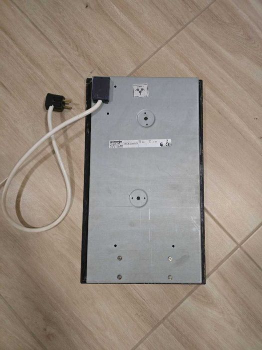 Стъклокерамичен котлон Gorenje – 2 зони, вграден модел