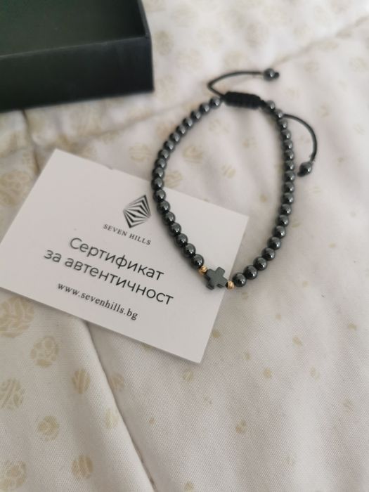 Дамска гривна с .