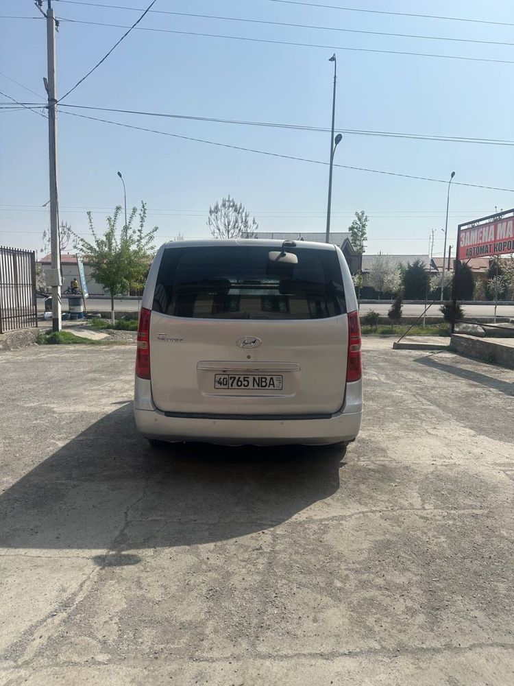 Hyundai Starex 2009 yil