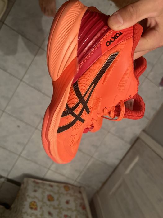 Кросс сатылады хабарласамыз сроччно