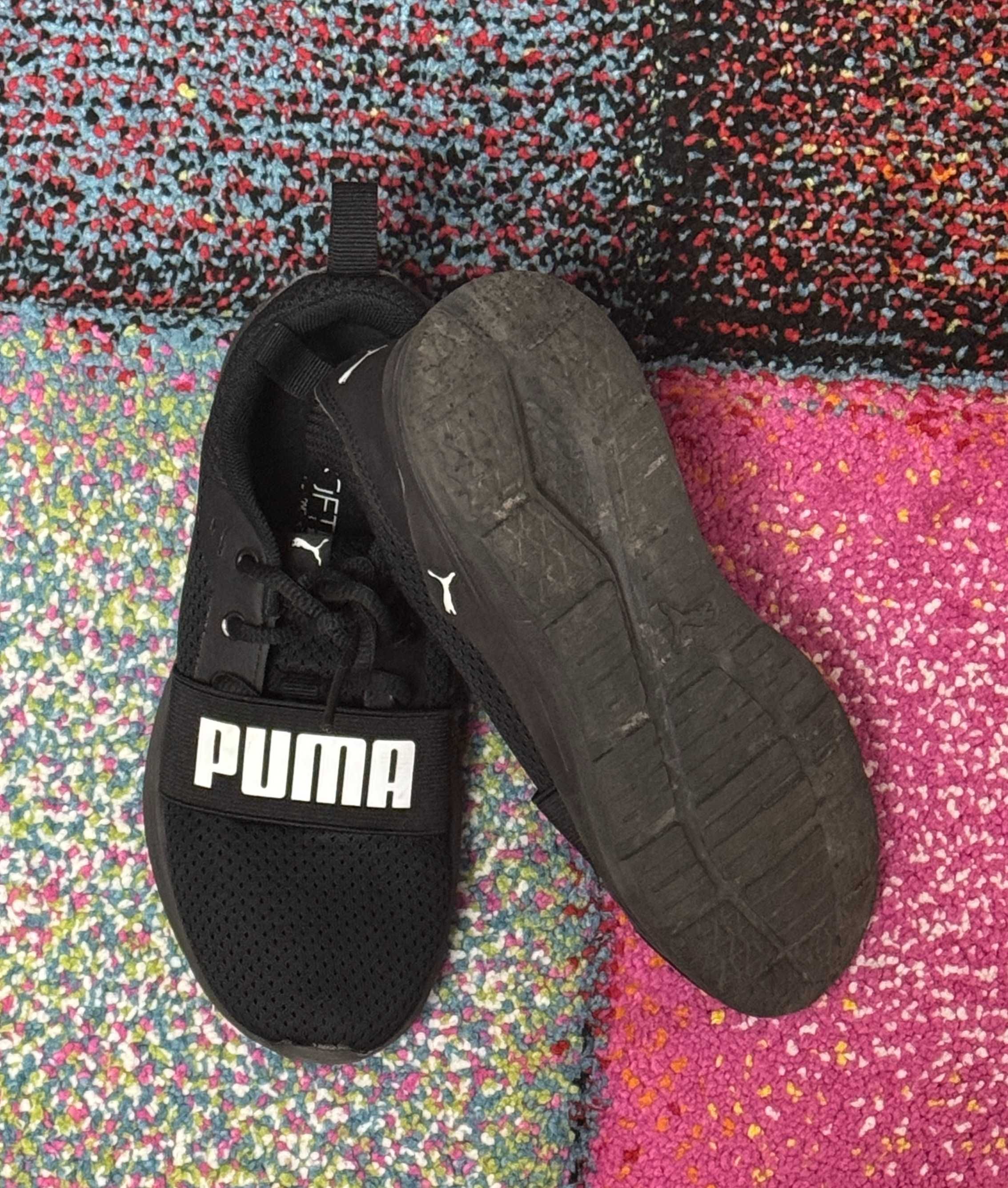 Pantofi sport, PUMA, băieti, negru, mărime 34