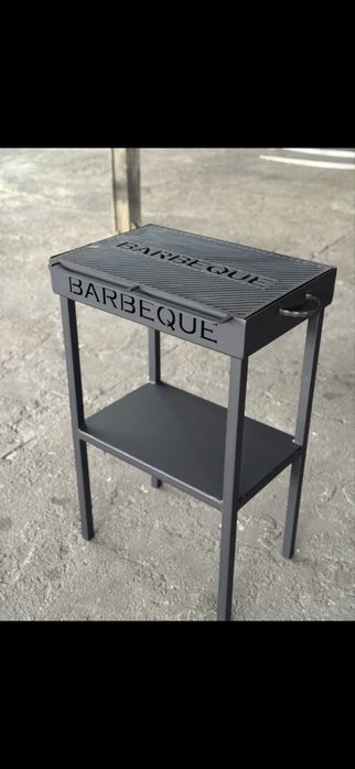 Скара на дървен въглища !