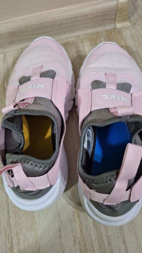 Детски маратонки Nike Flex Runner