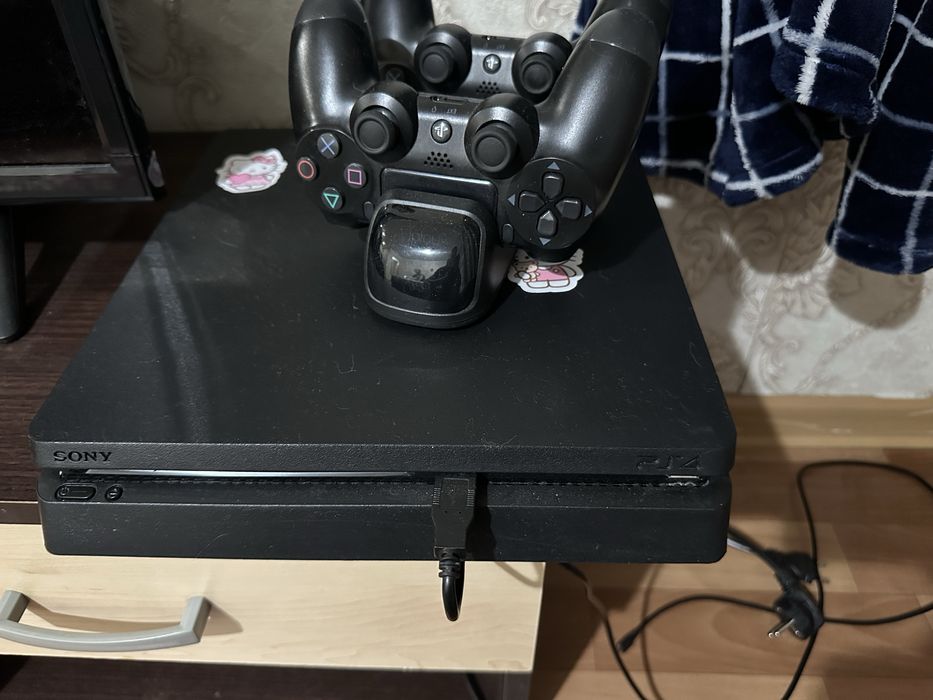Приставка Play station4