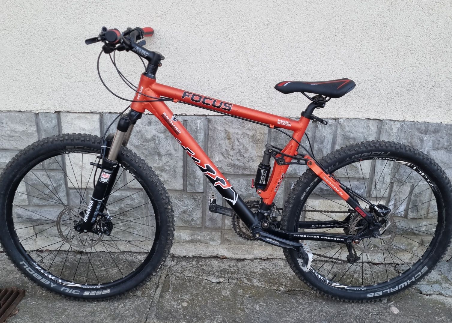 Bicicleta Focus Enduro- Full Suspension 26