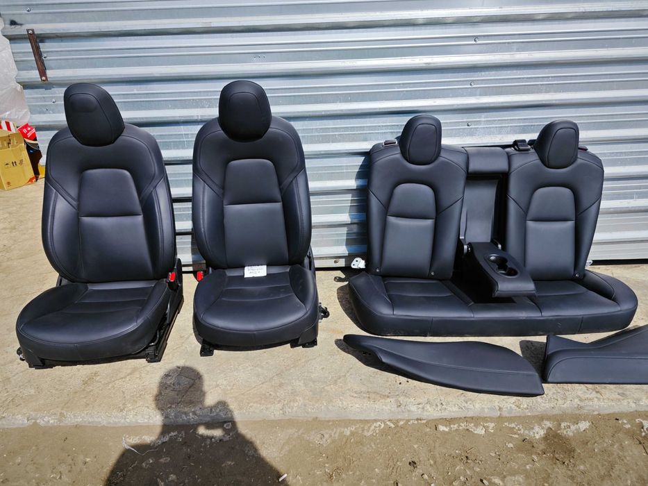 Рекаро кожен салон Tesla Model 3 седалки Тесла Модел 3 подгрев ел Н127