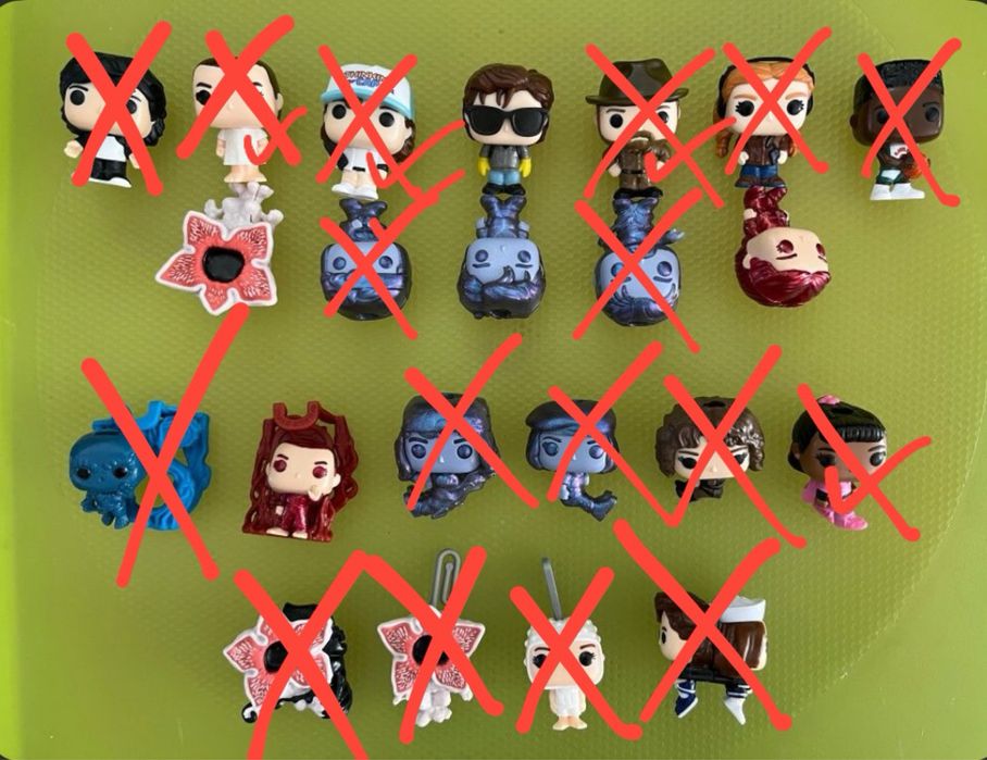 Киндер фигурки персонажей из очень странных дел/осд