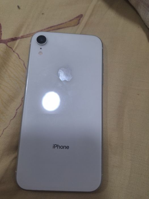 обменяю iphone xr