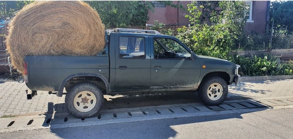 Nissan Navara D21 KING CAB
