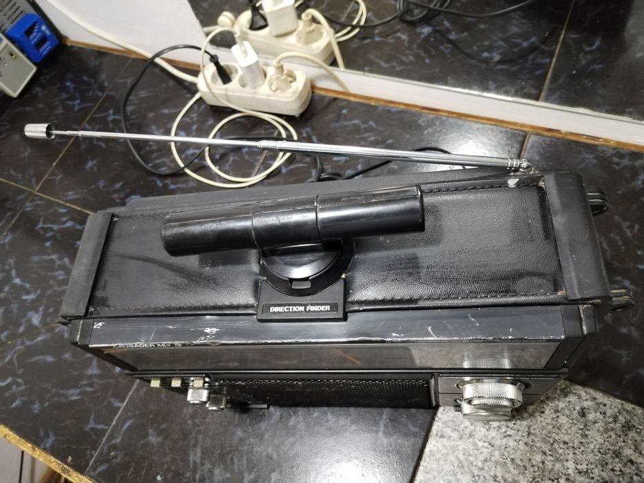 Radio receptor Crusader XK portabil