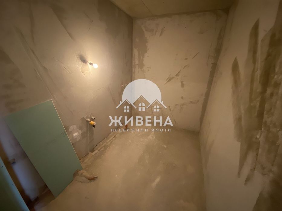 Продава се Тристаен апартамент в Варна, Операта - 101 кв.м за 2377 €/кв.м - Снимка #11