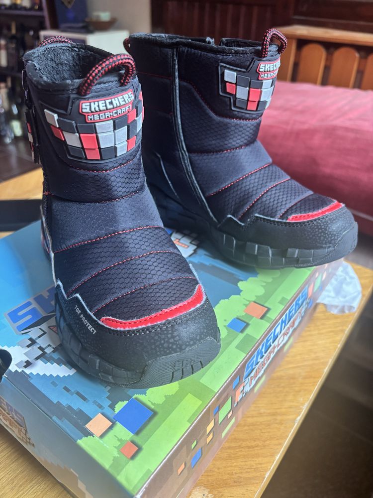 Skechers Cuboforce детски апрески