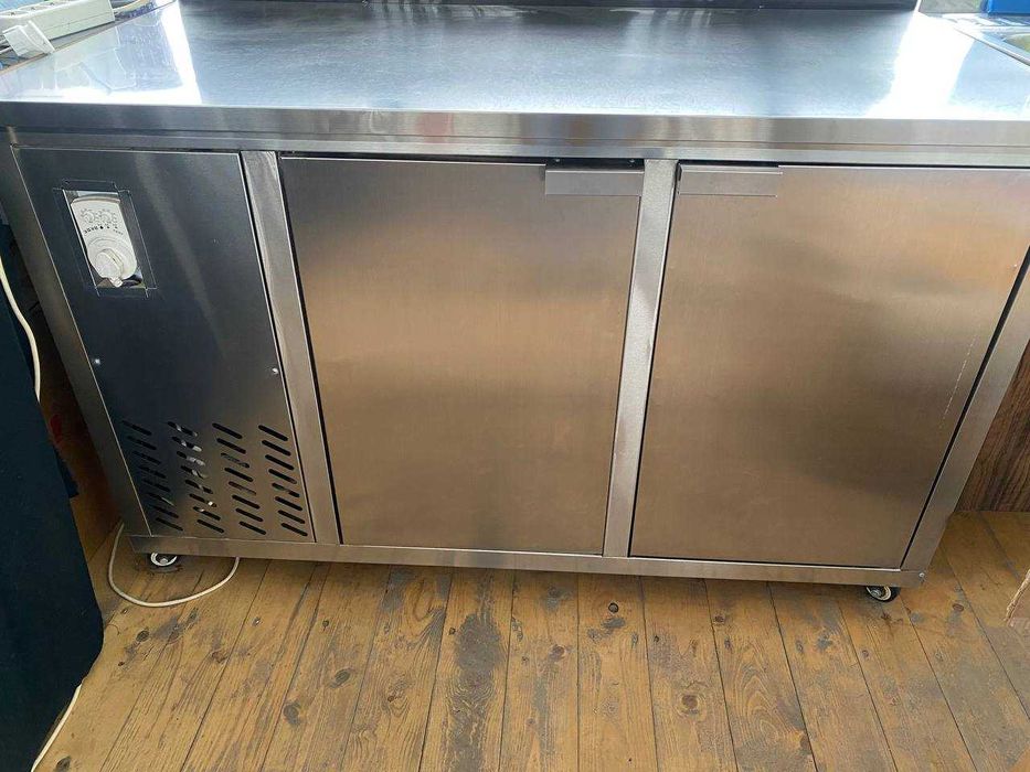 Стол холодильник для кафе и ресторанов