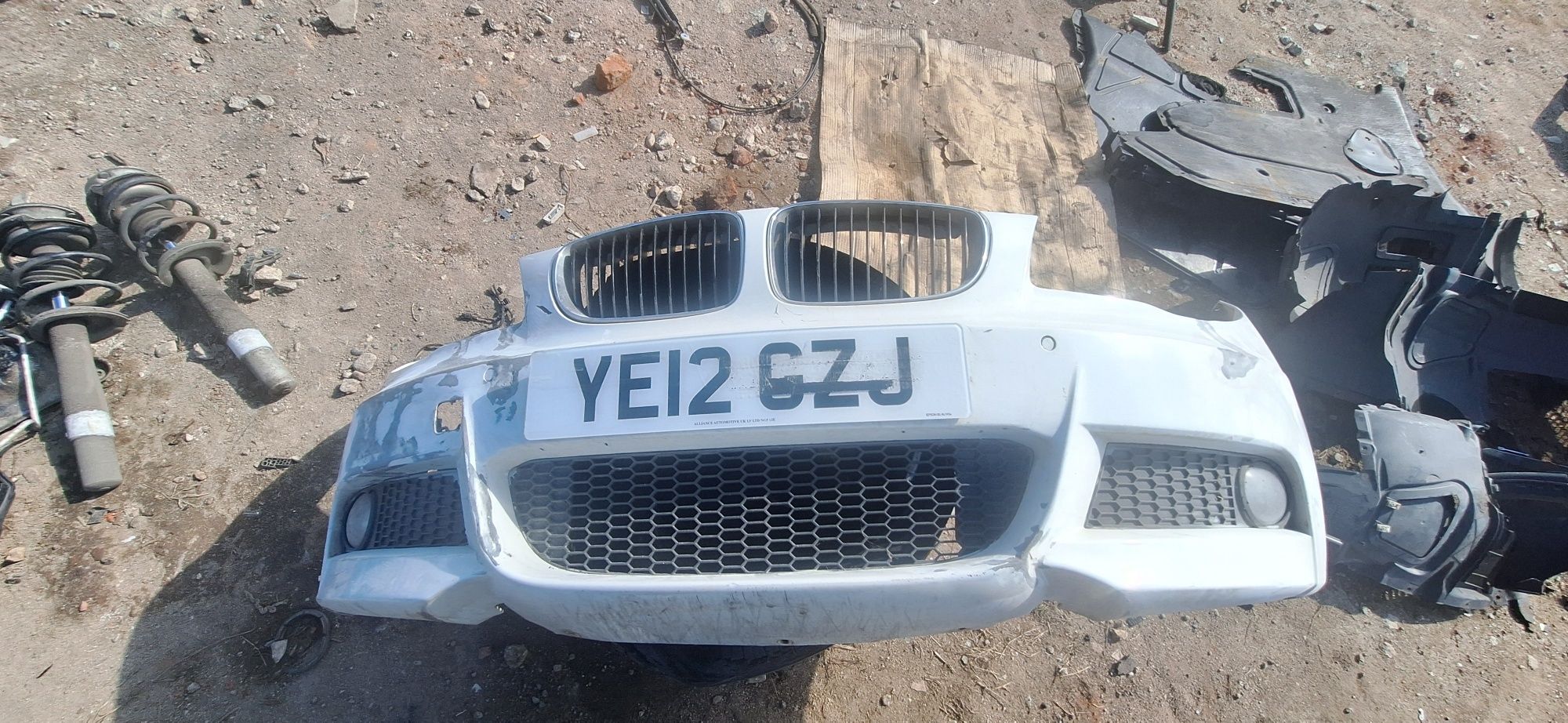 Front bumper for BMW E87 Предна броня за бмв е87