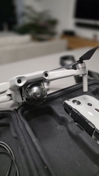 Drona Dji Mavic Air 2
