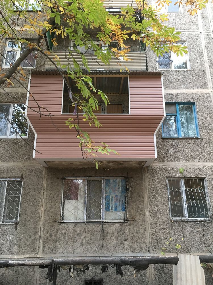 Обшивка балкона