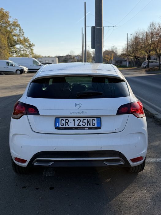 Citroen DS4 Semifull