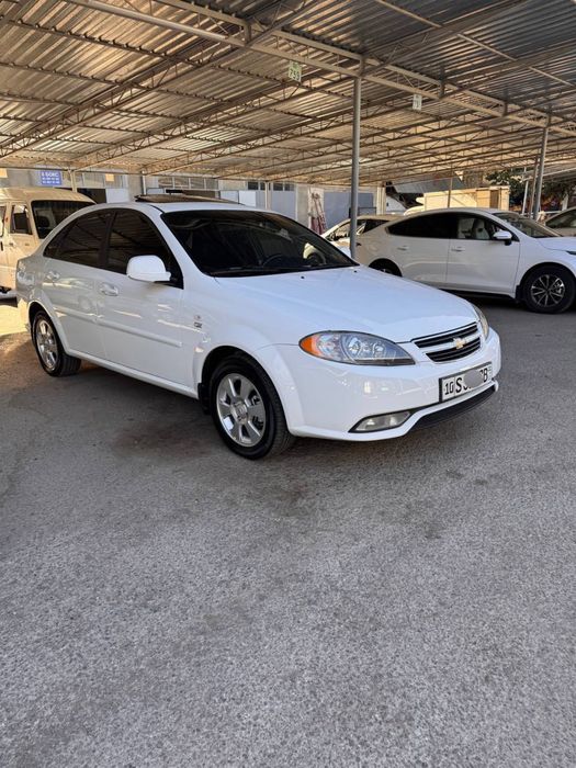 Gentra 3-pz avtamat. 2022. Metan gaz