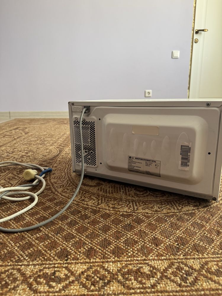 Микроволновка LG