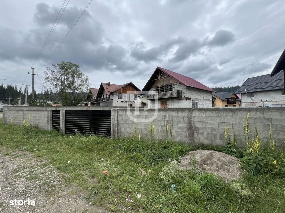 Casa in constructie + teren 500 mp – Gura Humorului