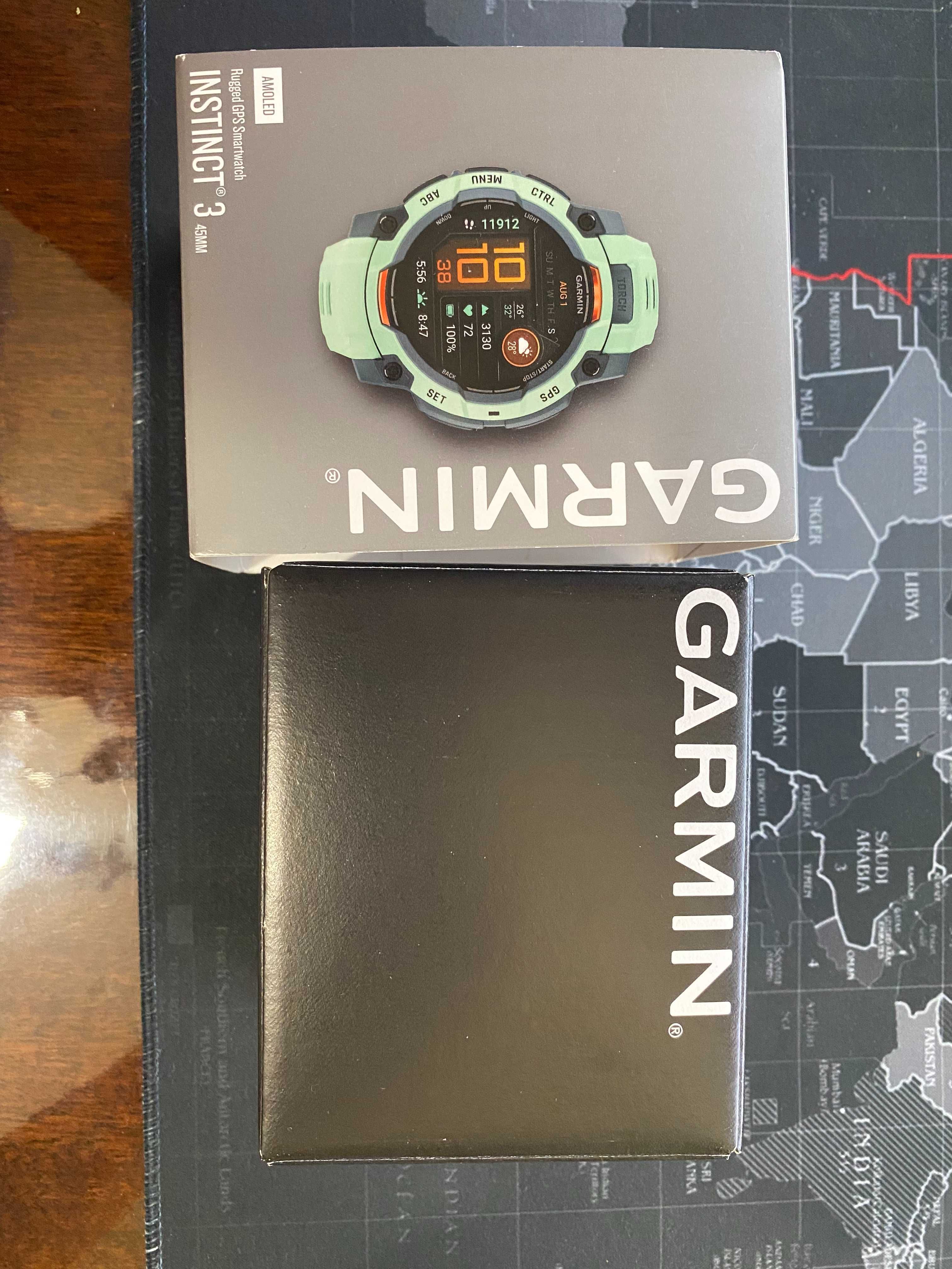 Garmin Instinct 3 45мм Amoled Neotropic