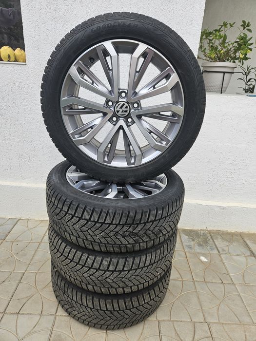 Vând Roți complete VW originale R18 5x112 7J ET 45