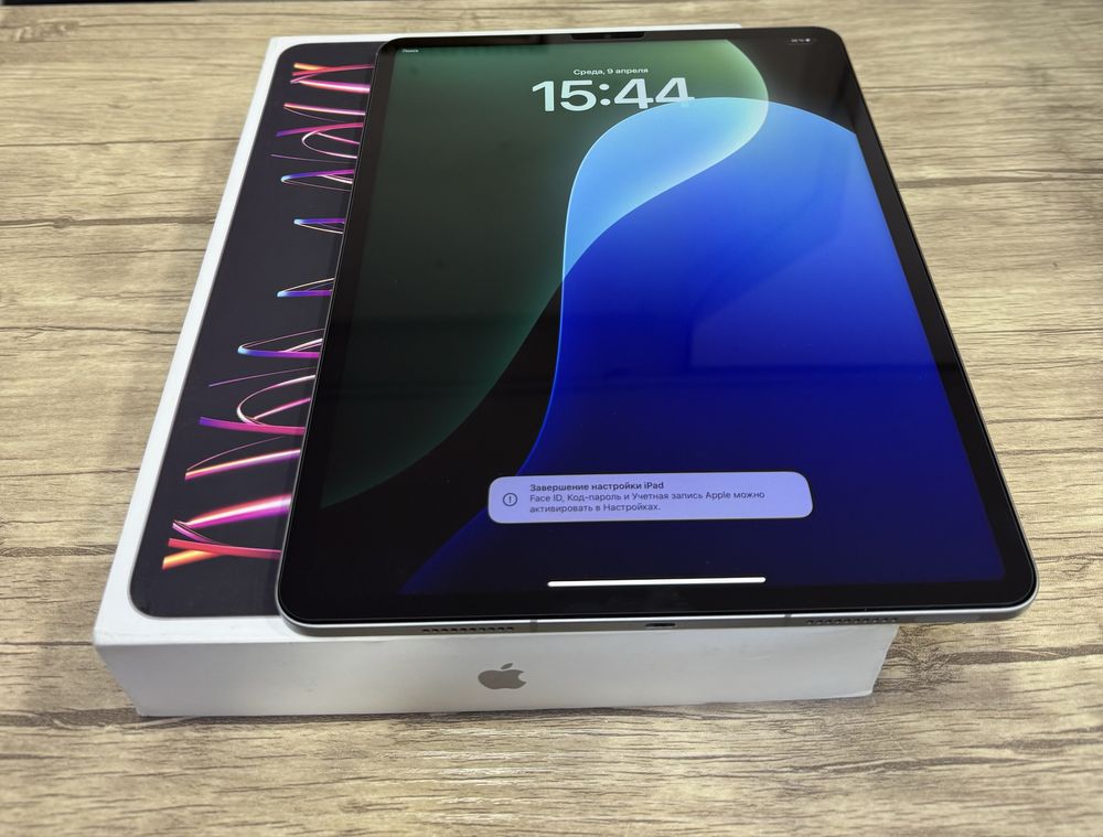 Prodami idyal  ipad Pro 12.9 M2 256GB sim kart