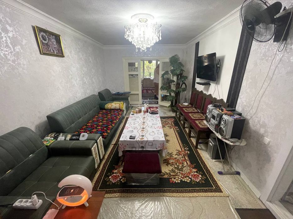 Срочна продается 2х комнатная квартира на Гагарина