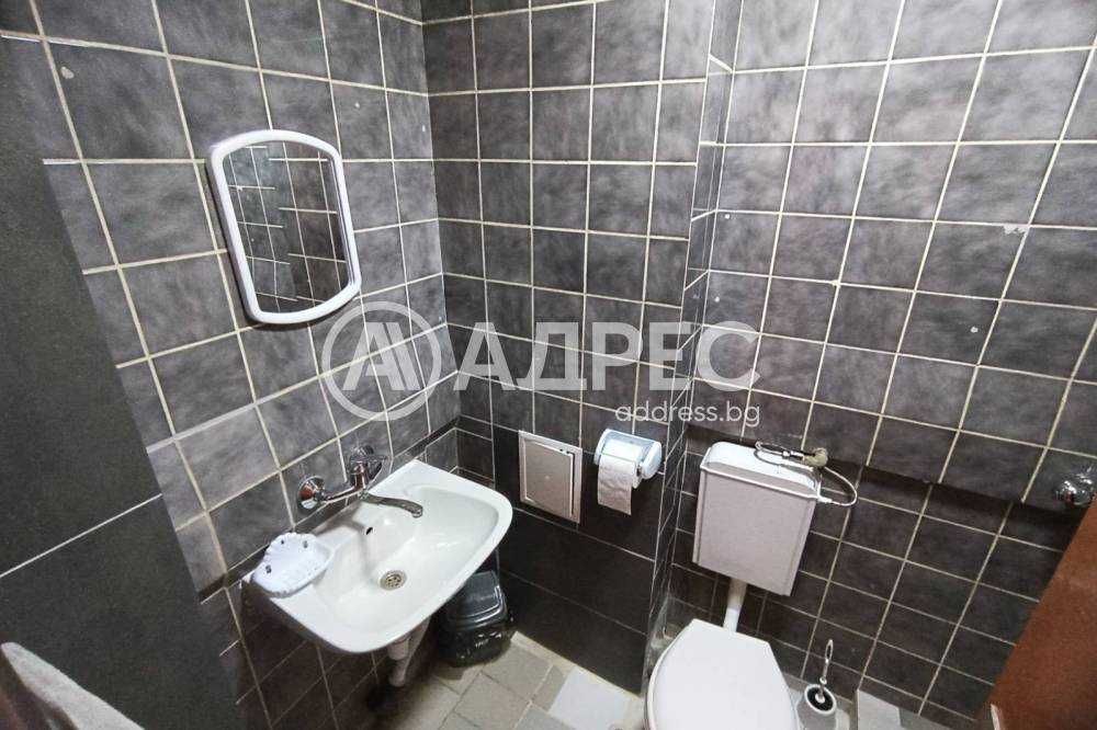 Дава се под наем Двустаен апартамент в Разград, Орел - 64 кв.м за 204 € - Снимка #4