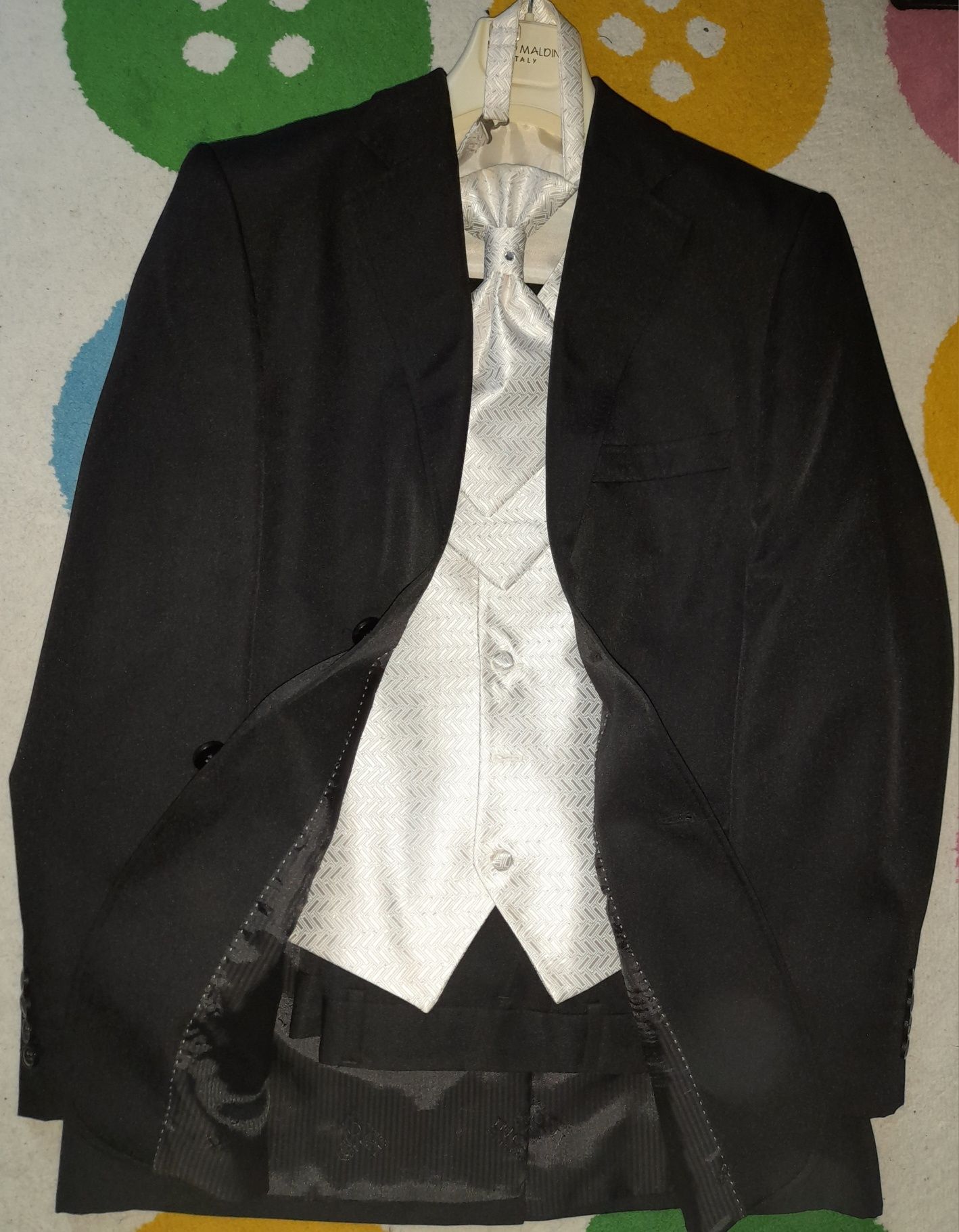 Costum "PAOLO MALDINI" -mas 42-44, Sacou, Pantalon, Vesta ,Lavaliera,