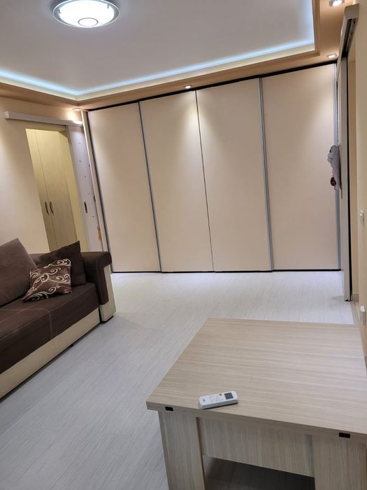 Proprietar închiriez ap 2 cam toporasi modern mobilat