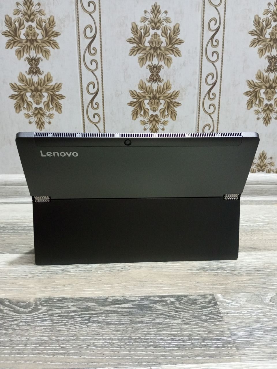 Lenovo i5 8-avlod noutbook hamda planshet