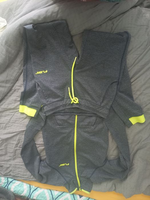 Дамски спортни екипи