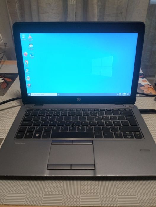 Laptop HP elitebook 820 G2, procesor i5-5200u