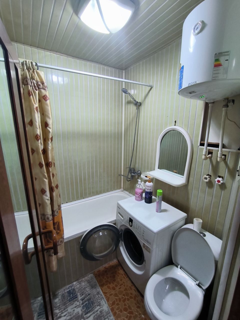 Продаётся 2х комнатная квартира. Горгаз , кафе Бахор