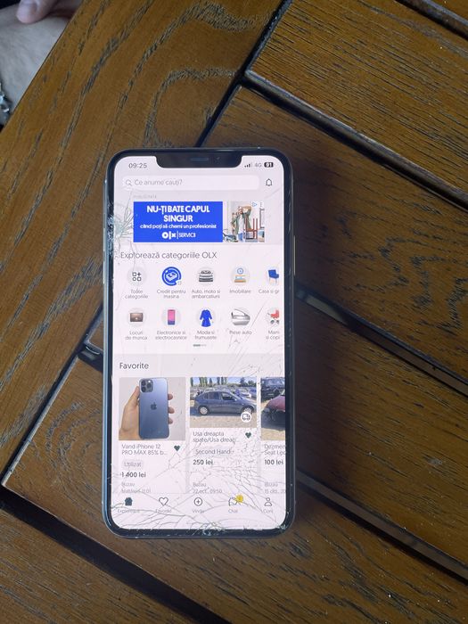 Vând Iphone 11 Pro Max (spart)