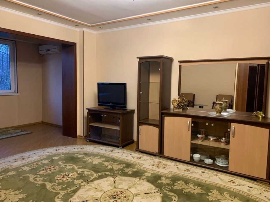 Аренда Новомосковская 3/3/4 70 кв.м