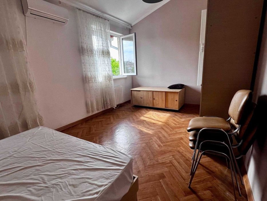 Дава се под наем Двустаен апартамент в Пловдив, Гагарин - 51 кв.м за 255 € - Снимка #3