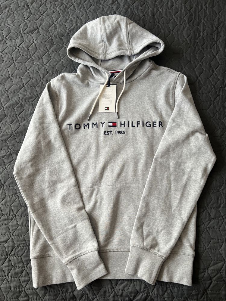 Мъжки оригинален суичър Tommy Hilfiger размер "M"