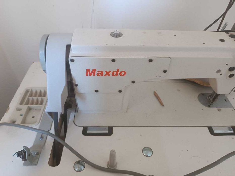 Sotiladi: Maxdo sanoat tikuv mashinasi